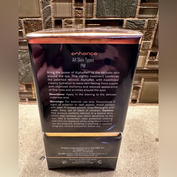 Skinbetter Science EyeMax AlphaRet Overnight Cream - 15ML - Picture 2 of 2